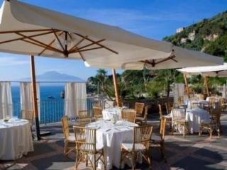 Hotel Scrajo Wellness & Mineral Spa Neapolitan Riviera エクステリア 写真