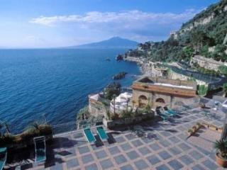 Hotel Scrajo Wellness & Mineral Spa Neapolitan Riviera エクステリア 写真