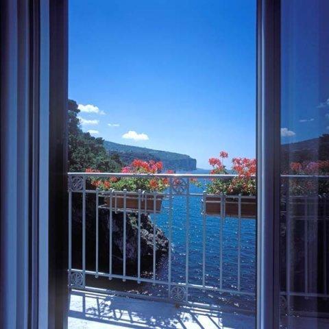 Hotel Scrajo Wellness & Mineral Spa Neapolitan Riviera エクステリア 写真